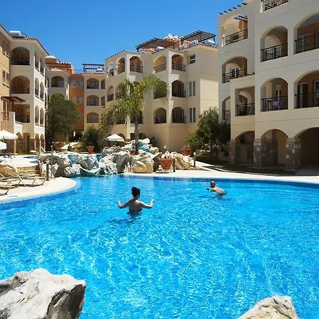 Apartmán Adamou Gardens *