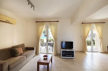 Apartmán Adamou Gardens